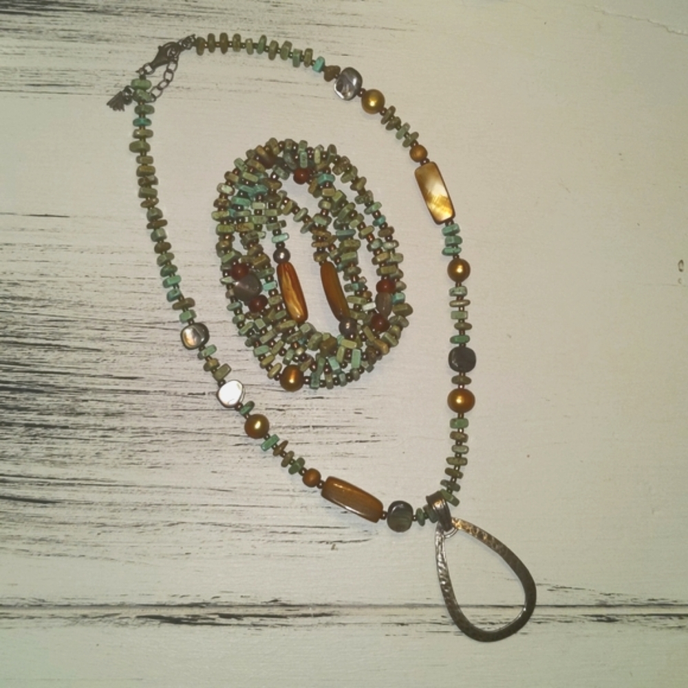 Retired Silpada necklace and bracelet set
